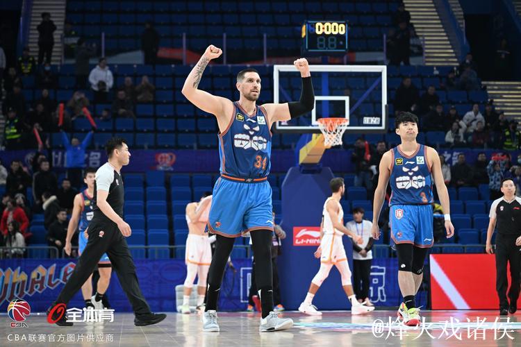 浙江6人上双击败首钢 萨姆纳33+13四川胜宁波