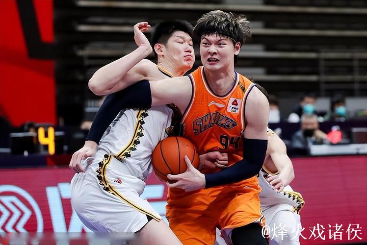 王哲林25分上海胜天津 胡金秋22+10广厦胜深圳